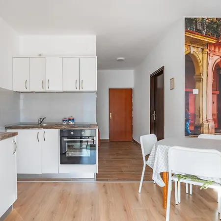 And By The Sea Grebastica, Sibenik - 13942 Guest house Grebastica